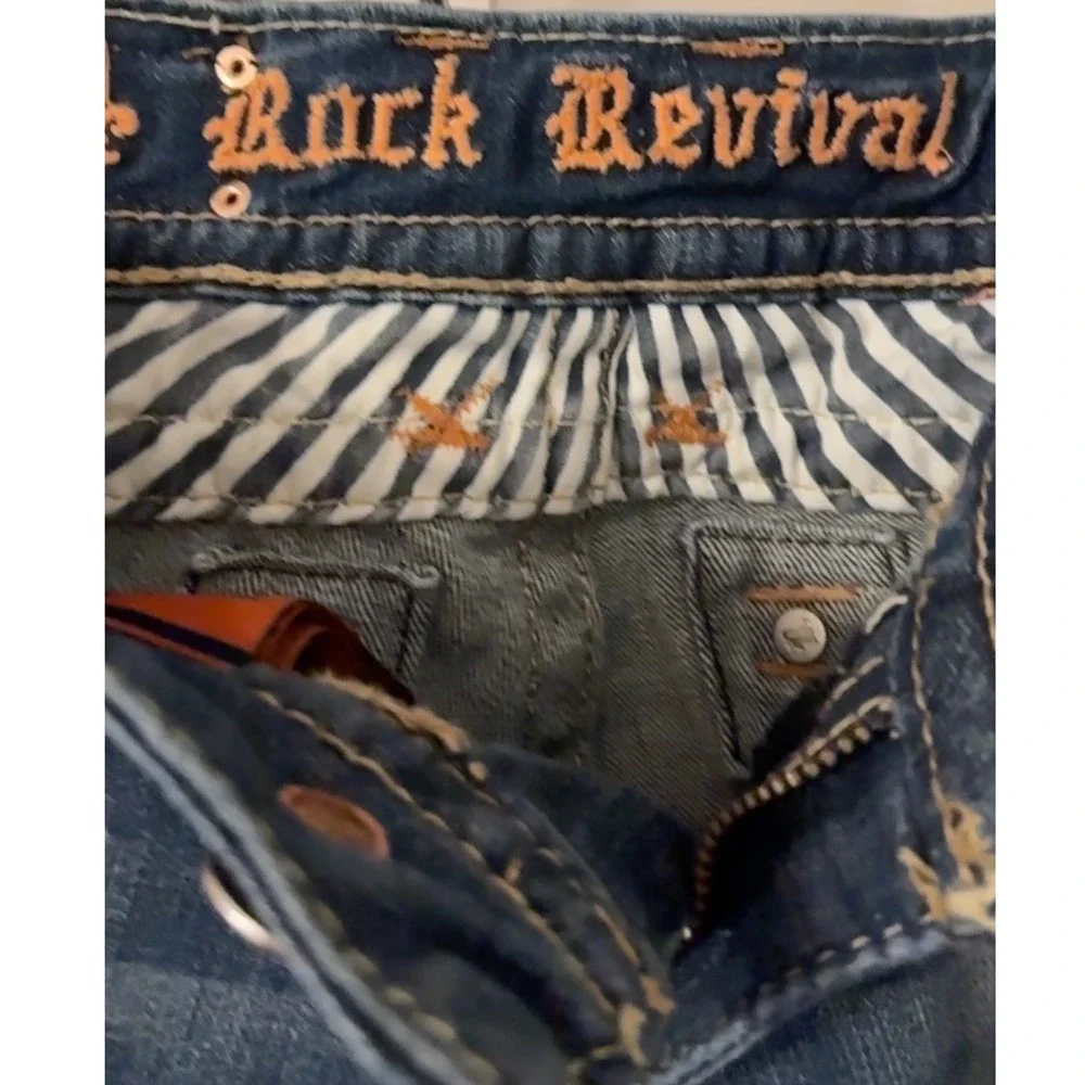 Rock Revival Jen Straight Leg Embellished Denim Jeans RJ8156T49 size 28 Men NOTE